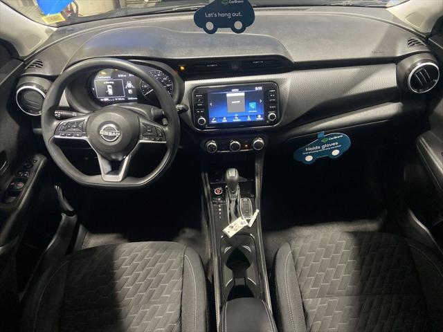2023 Nissan Kicks SV Xtronic CVT