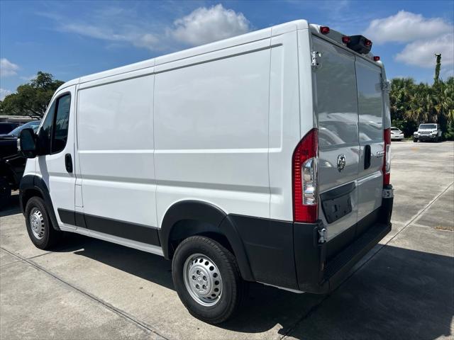2026 RAM Ram ProMaster RAM PROMASTER 1500 TRADESMAN CARGO VAN LOW ROOF 118 WB