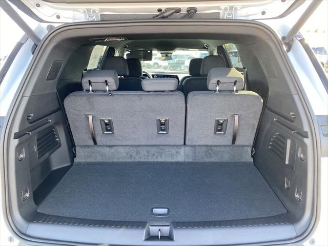 2026 Chevrolet Traverse FWD LT