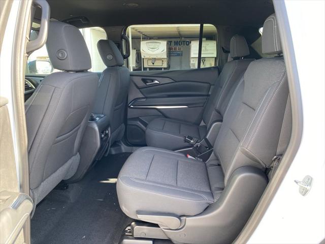 2026 Chevrolet Traverse FWD LT