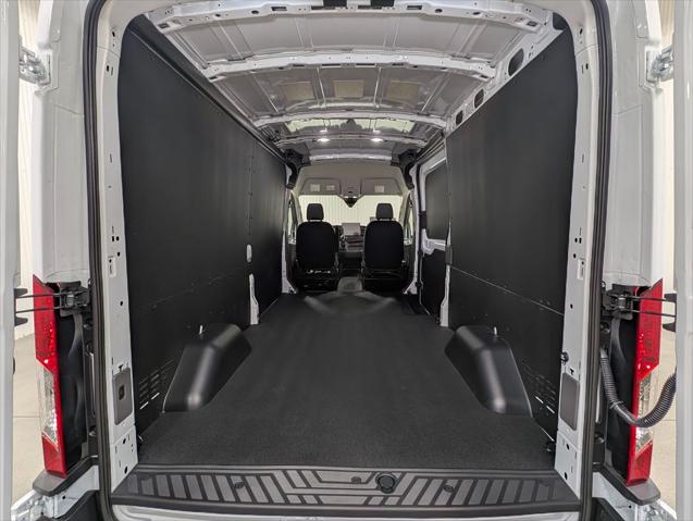 2026 Ford Transit Cargo Van Base