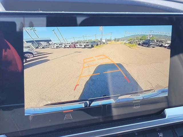 2026 GMC Sierra 1500 Crew Cab, Short Bed, SLT, 4WD