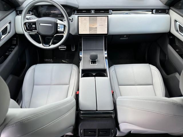 2026 Land Rover Range Rover Velar P400 Dynamic SE