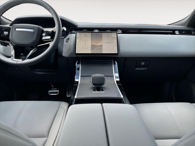 2026 Land Rover Range Rover Velar P400 Dynamic SE
