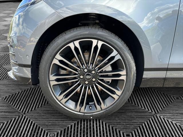 2026 Land Rover Range Rover Velar P400 Dynamic SE