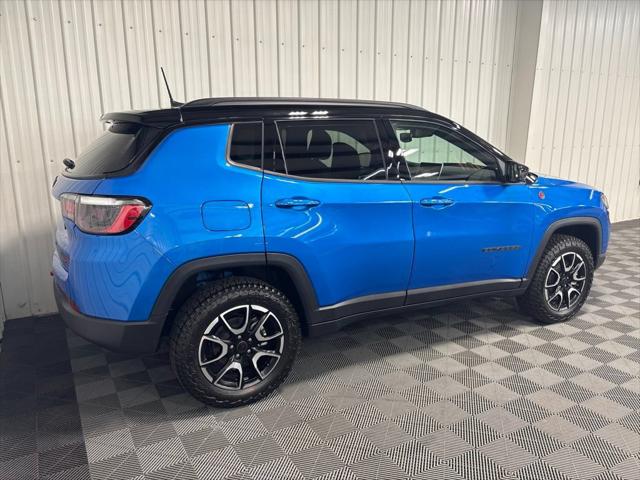 2026 Jeep Compass COMPASS TRAILHAWK 4X4