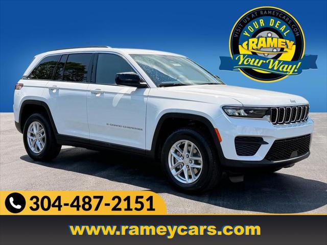 2026 Jeep Grand Cherokee GRAND CHEROKEE LAREDO 4X4 2026 Jeep Grand Cherokee GRAND CHEROKEE LAREDO 4X4