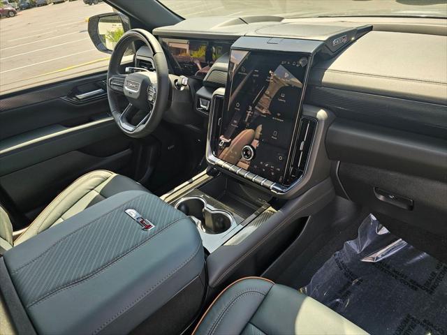2026 GMC Yukon 4WD AT4