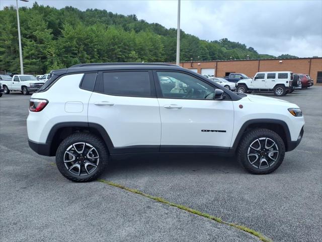 2026 Jeep Compass COMPASS TRAILHAWK 4X4 2026 Jeep Compass COMPASS TRAILHAWK 4X4
