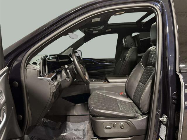 2023 Cadillac Escalade Sport Platinum