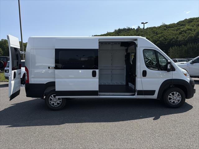 2026 Ram ProMaster Cargo Van SLT High Roof 159 WB