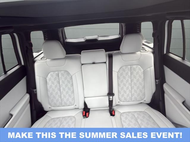 2026 Jeep Cherokee Overland 4x4