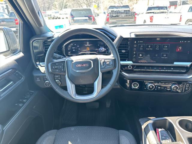 2024 GMC Sierra 1500 4WD Crew Cab Short Box Elevation with 3VL
