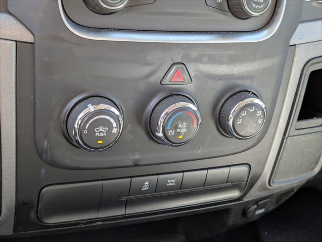 2022 Ram 1500 Classic Tradesman Regular Cab 4x4 8' Box