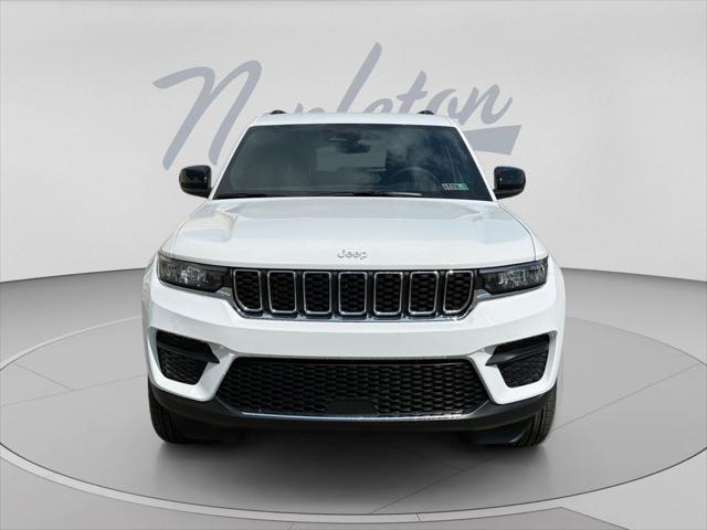 2026 Jeep Grand Cherokee GRAND CHEROKEE LAREDO 4X4 2026 Jeep Grand Cherokee GRAND CHEROKEE LAREDO 4X4