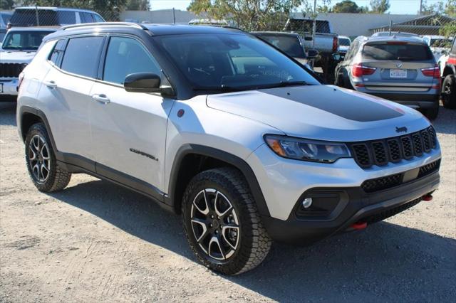 2026 Jeep Compass COMPASS TRAILHAWK 4X4 2026 Jeep Compass COMPASS TRAILHAWK 4X4