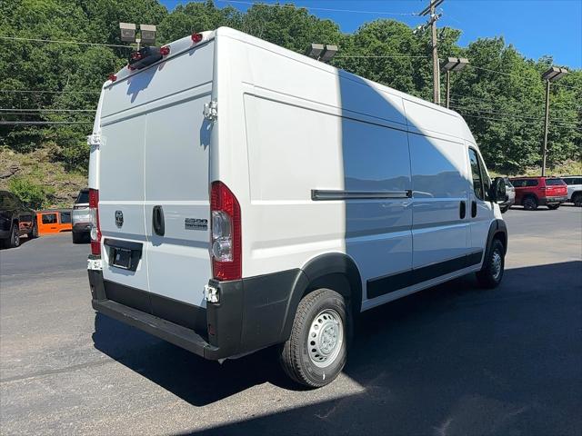 2026 Ram ProMaster Cargo Van Tradesman High Roof 159 WB w/Pass Seat