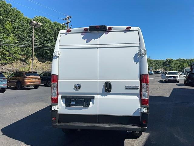 2026 Ram ProMaster Cargo Van Tradesman High Roof 159 WB w/Pass Seat