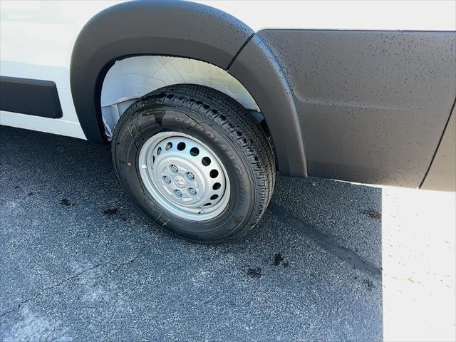 2026 Ram ProMaster Cargo Van Tradesman High Roof 159 WB w/Pass Seat
