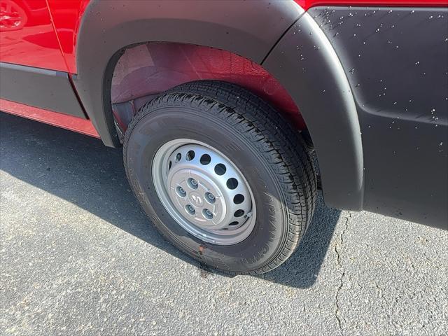 2026 Ram ProMaster Cargo Van Tradesman Low Roof 118 WB w/Pass Seat