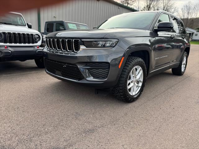 2024 Jeep Grand Cherokee Laredo X 4x4