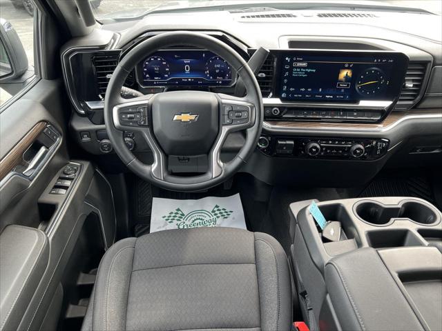 2025 Chevrolet Silverado 1500 2WD Crew Cab Short Bed LT