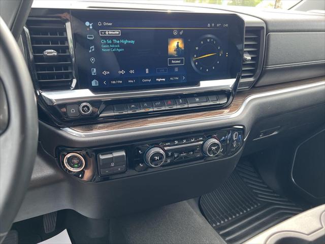 2025 Chevrolet Silverado 1500 2WD Crew Cab Short Bed LT