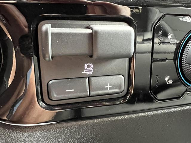 2025 Chevrolet Silverado 1500 2WD Crew Cab Short Bed LT