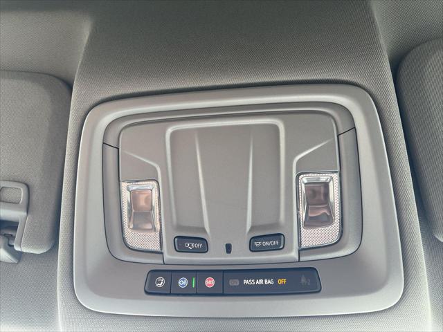 2025 Chevrolet Silverado 1500 2WD Crew Cab Short Bed LT