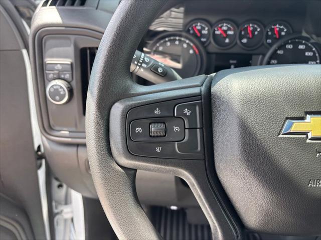 2025 Chevrolet Silverado 1500 2WD Crew Cab Short Bed Custom