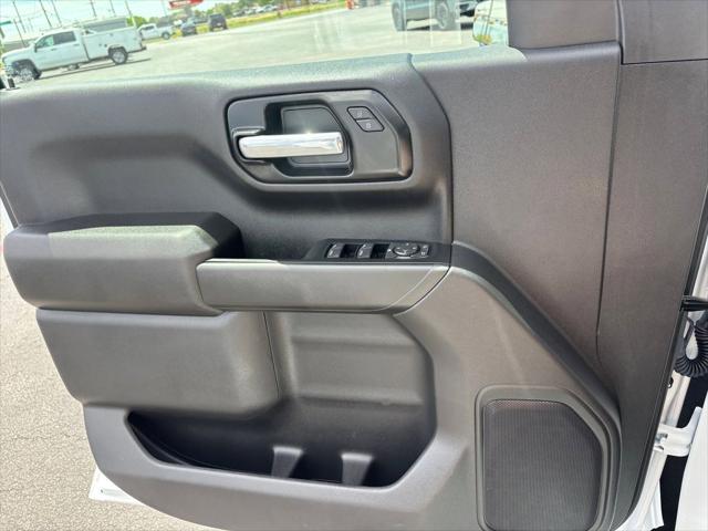 2025 Chevrolet Silverado 1500 2WD Crew Cab Short Bed Custom