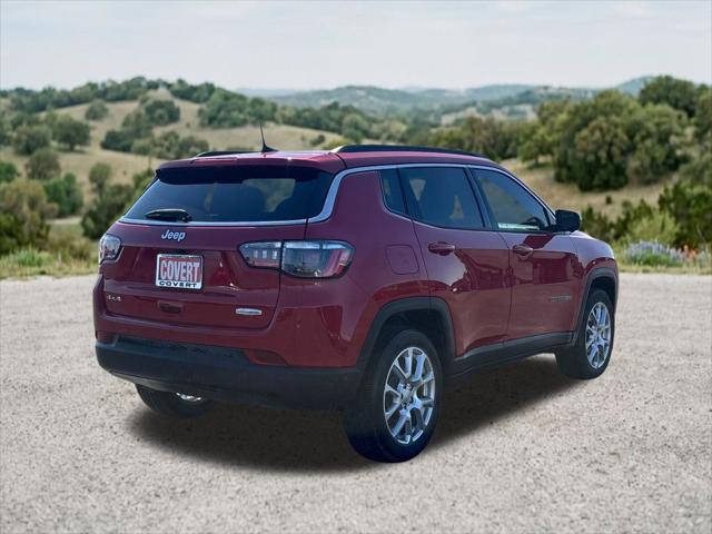 2024 Jeep Compass Latitude Lux FWD