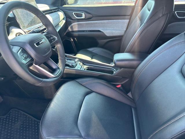 2024 Jeep Compass Latitude Lux FWD