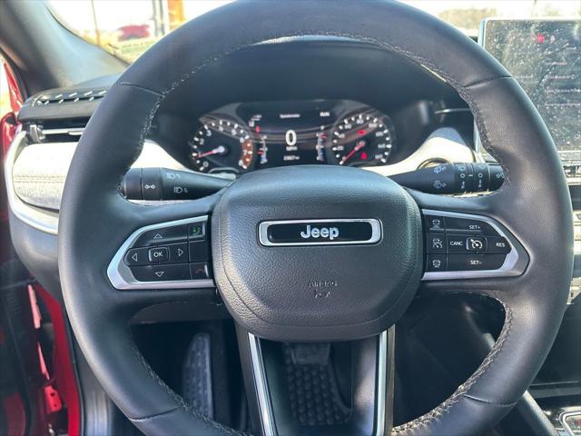 2024 Jeep Compass Latitude Lux FWD