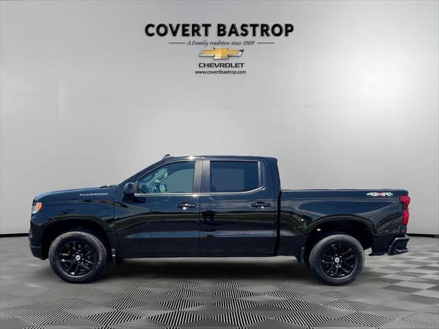 2022 Chevrolet Silverado 1500 4WD Crew Cab Short Bed RST