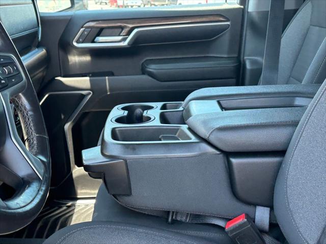 2022 Chevrolet Silverado 1500 4WD Crew Cab Short Bed RST