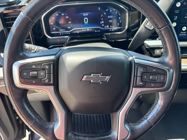2022 Chevrolet Silverado 1500 4WD Crew Cab Short Bed RST