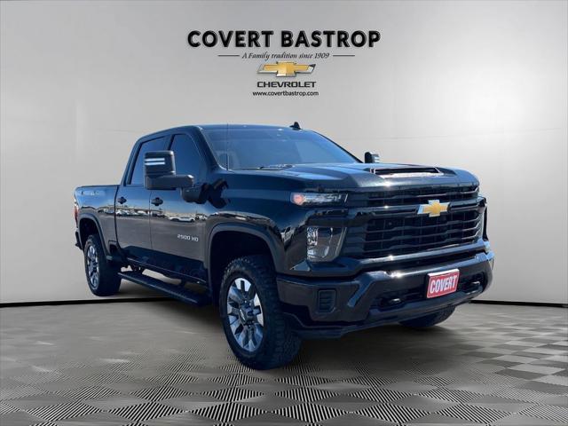 2024 Chevrolet Silverado 2500HD 4WD Crew Cab Standard Bed Custom