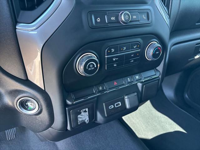 2024 Chevrolet Silverado 2500HD 4WD Crew Cab Standard Bed Custom