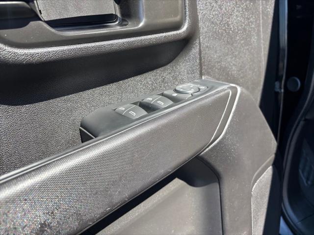 2024 Chevrolet Silverado 2500HD 4WD Crew Cab Standard Bed Custom