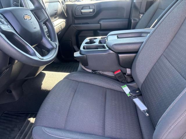 2024 Chevrolet Silverado 1500 2WD Crew Cab Short Bed Custom