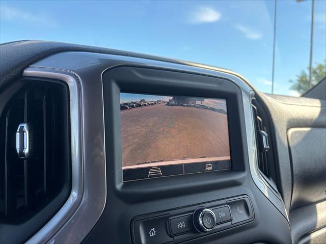 2024 Chevrolet Silverado 1500 2WD Crew Cab Short Bed Custom