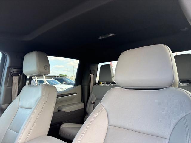 2025 GMC Sierra 1500 4WD Crew Cab Short Box SLT