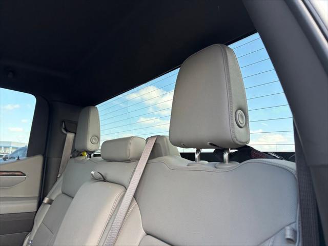 2025 GMC Sierra 1500 4WD Crew Cab Short Box SLT