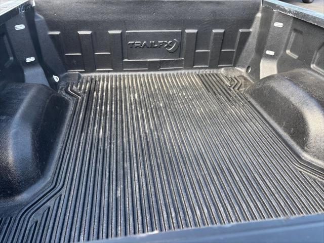 2025 GMC Sierra 1500 4WD Crew Cab Short Box SLT