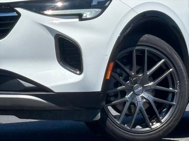 2022 Buick Envision FWD Essence