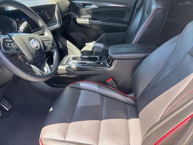 2022 Buick Envision FWD Essence