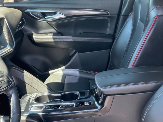 2022 Buick Envision FWD Essence