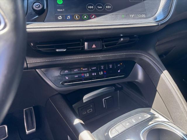 2022 Buick Envision FWD Essence