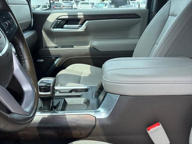 2023 GMC Sierra 1500 4WD Crew Cab Short Box SLT